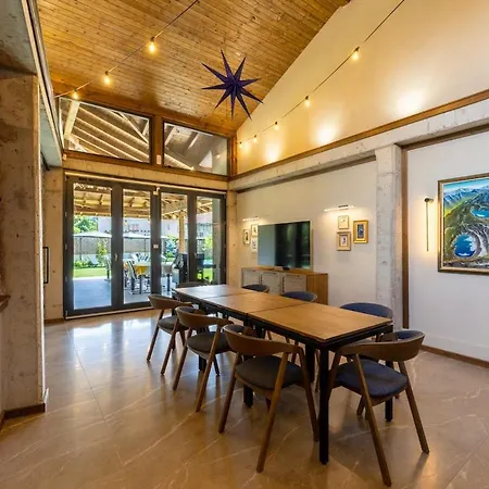 Luxurious, Modern House In The Nature In Hébergement de vacances
