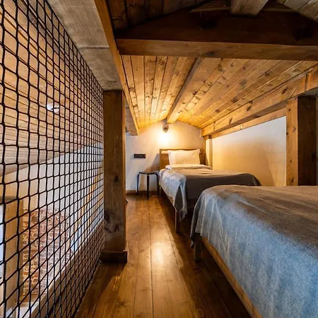 Luxurious, Modern House In The Nature In * Belchin
